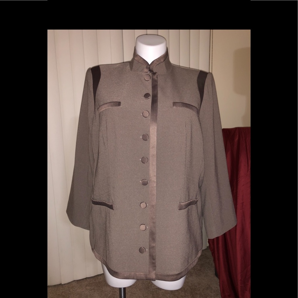 Long green jacket plus size 1X 90’s vintage button up Linea relaxed fit